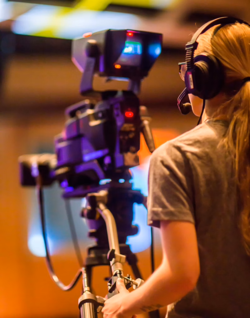 On Air and On Point: Mastering Media Relations with Broadcast and Radio Journalists image